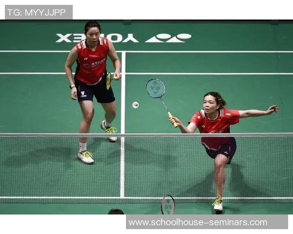 北京羽毛球队在杯赛中的灵活应变能力展现出色表现分析