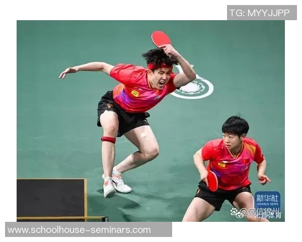 杭州羽毛球队在世界杯舞台上的拼搏故事与荣耀之路