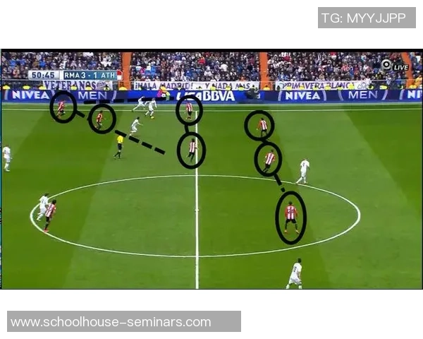 武汉网球队与重庆网球队赛后复盘探讨团队协作的成功与不足之处