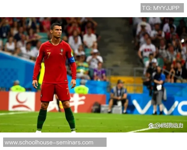 足球明星们的精彩操作与技艺展示让球迷热血沸腾的瞬间回顾