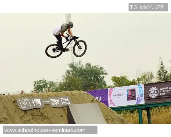 极限运动战术：成都极限运动队的防守体系